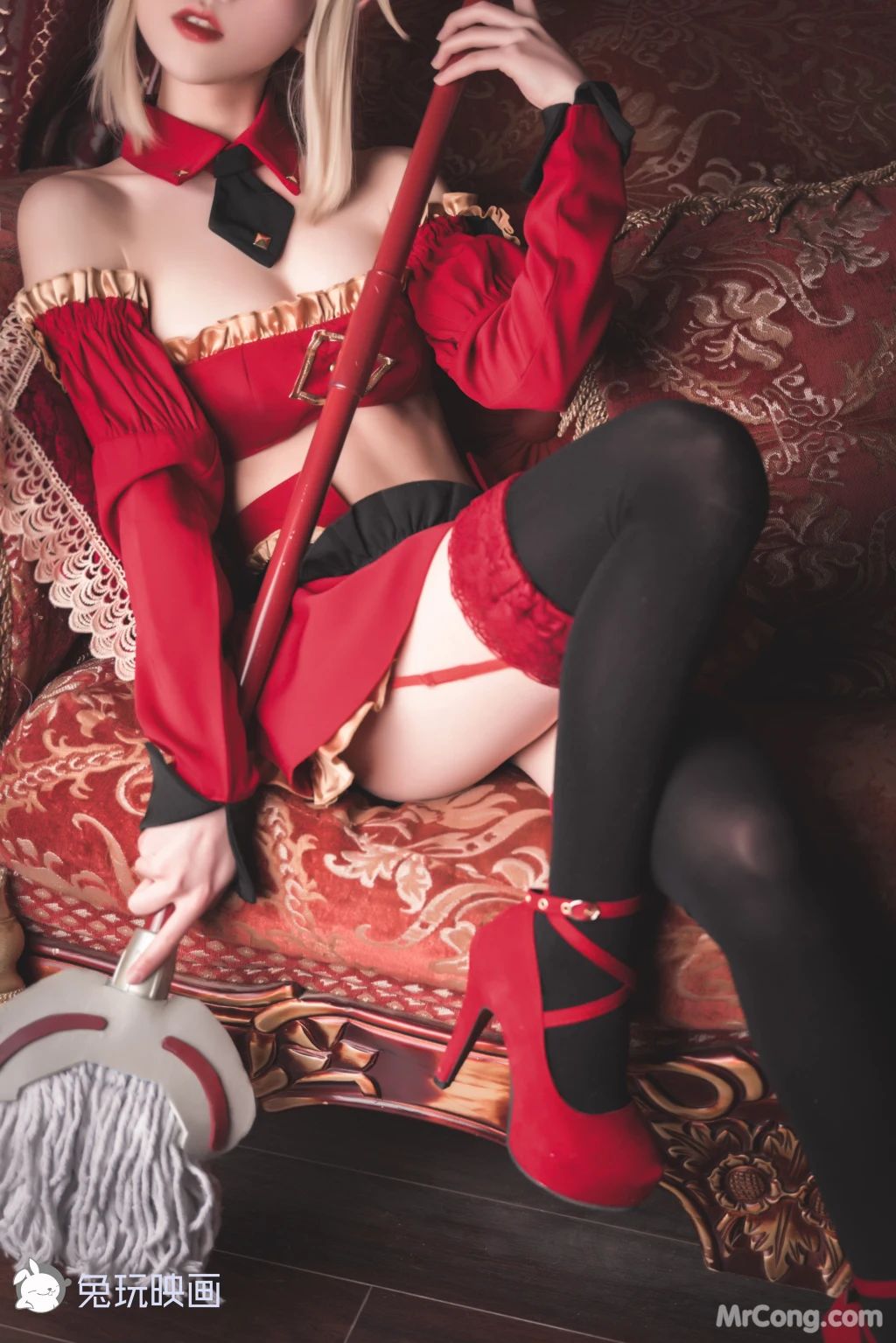 Cosplay@兔玩映画 Vol.051: 小莫女仆 (40 photos) – Page 4