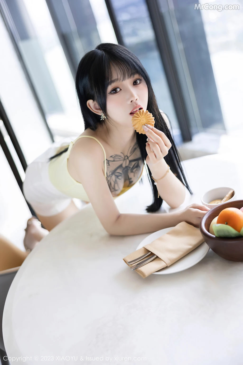 XiaoYu Vol.1047: 奶瓶 (99 photos) – Page 3