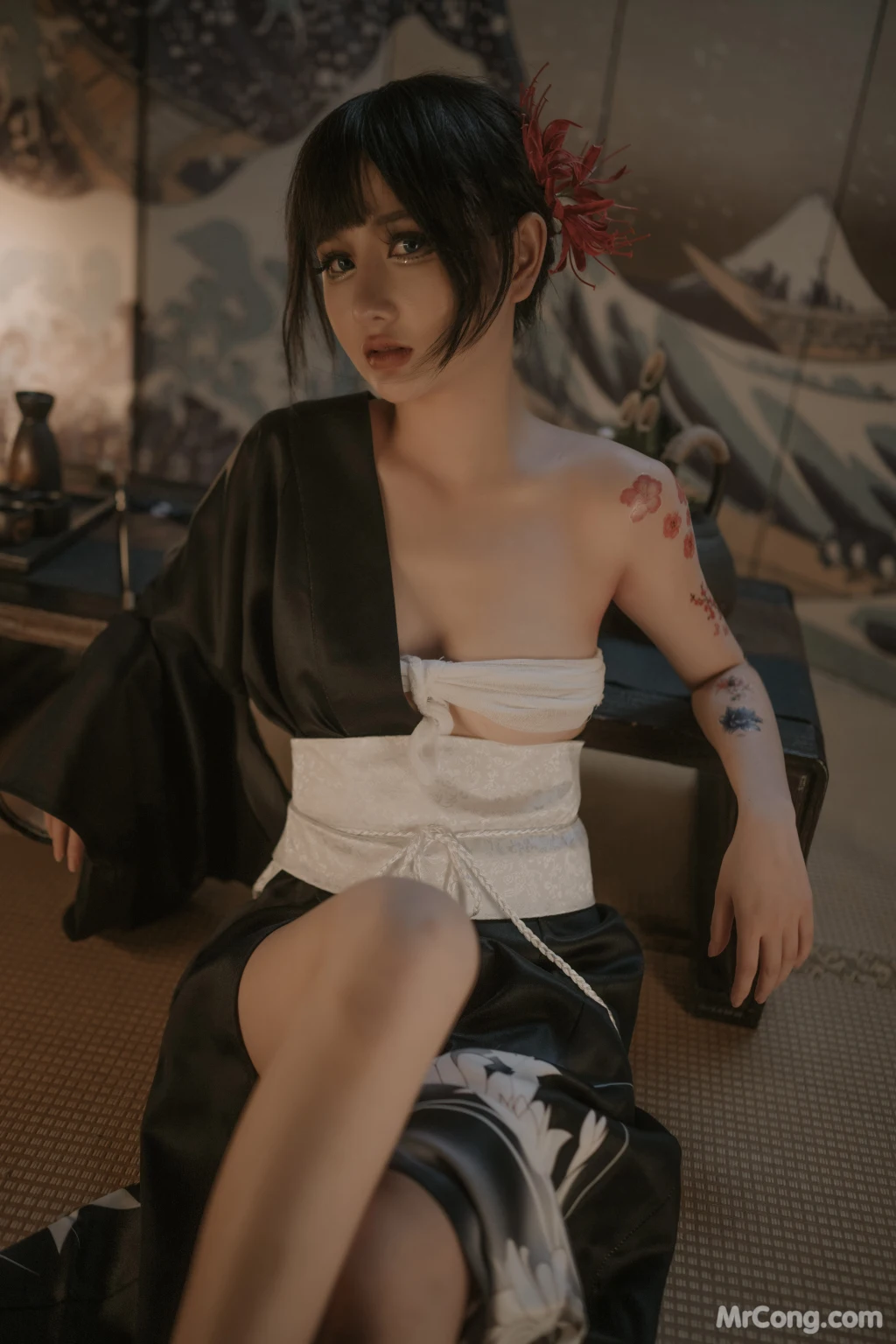 Coser@您的蛋蛋: 黑帮大小姐 (38 photos + 1 video)插图5