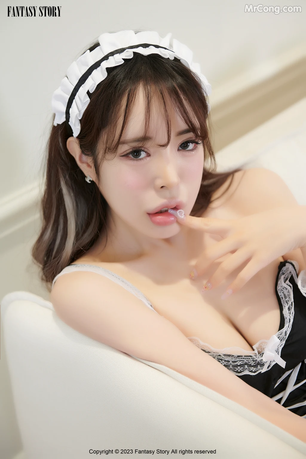 [Fantasy Story] Bunny: Relationship With Maid (107 photos + 1 video) – Page 4