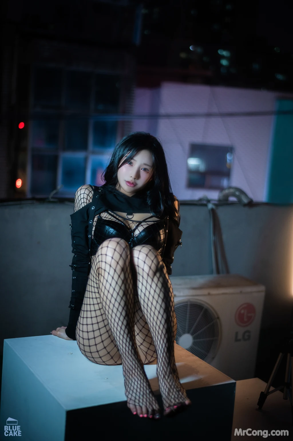[BLUECAKE] YeonYu (연유): Vol.3 DAY AND NIGHT (119 photos + 1 videos) – Page 9