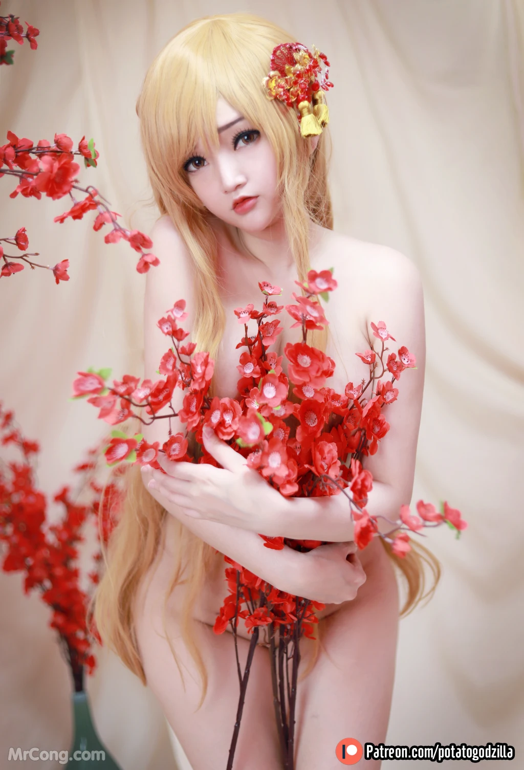 Coser@Potato Godzilla: Asuna Yuuki Qipao (53 photos)