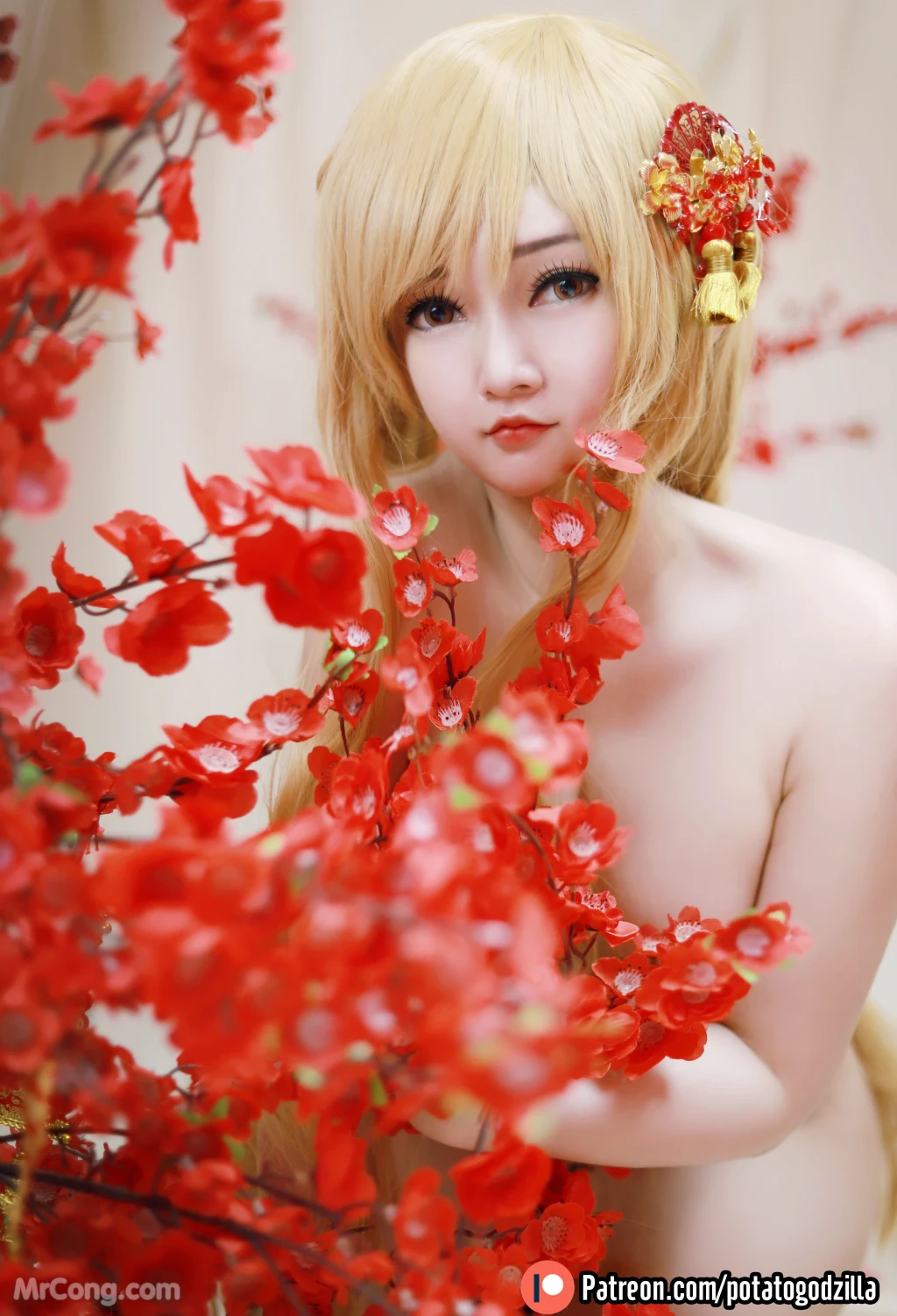 Coser@Potato Godzilla: Asuna Yuuki Qipao (53 photos)