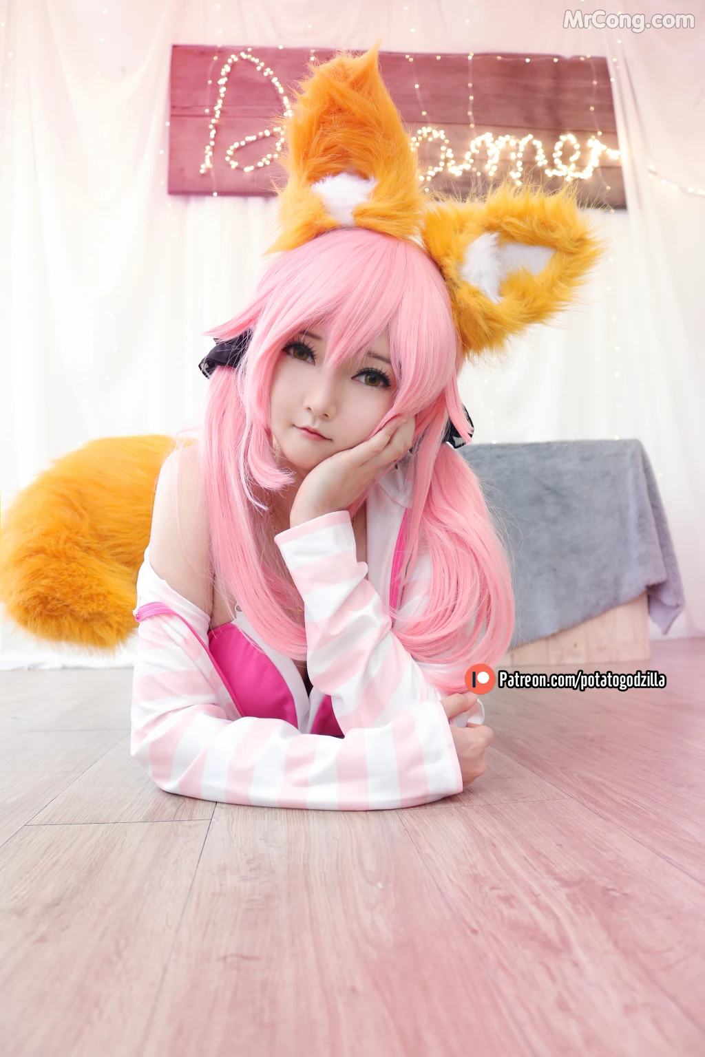 Coser@Potato Godzilla: Tamamo School Uniform (50 photos) – Page 4