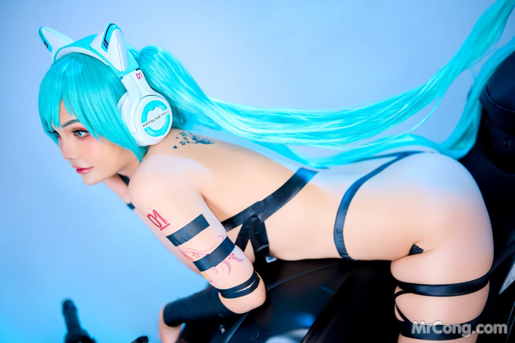 Coser@Joyce Lin: Miku Black Tape (53 photos)