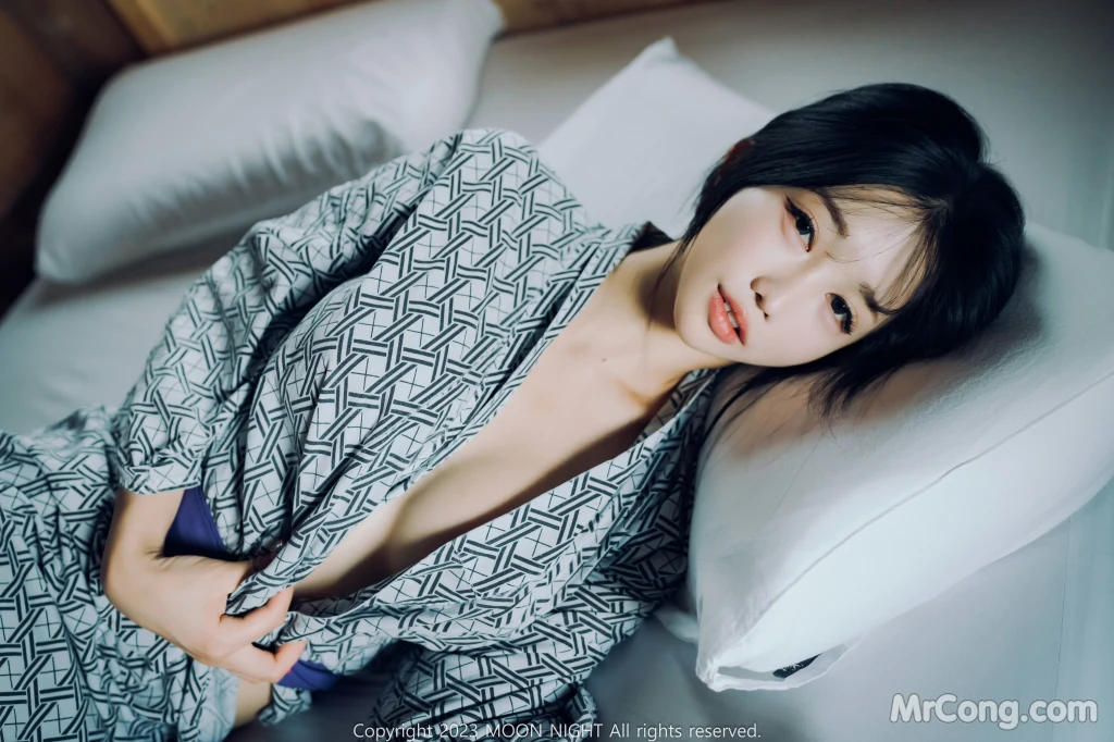 [Moon Night Snap] Yunjin: Digital Photobook (+S.Ver) (87 photos) – Page 2