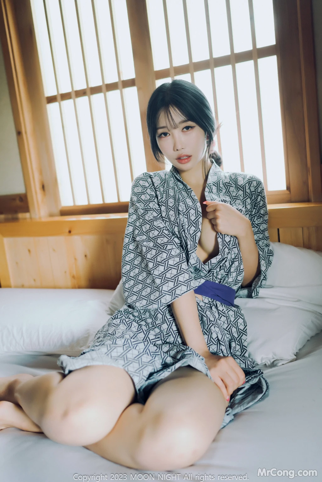 [Moon Night Snap] Yunjin: Digital Photobook (+S.Ver) (87 photos) – Page 2