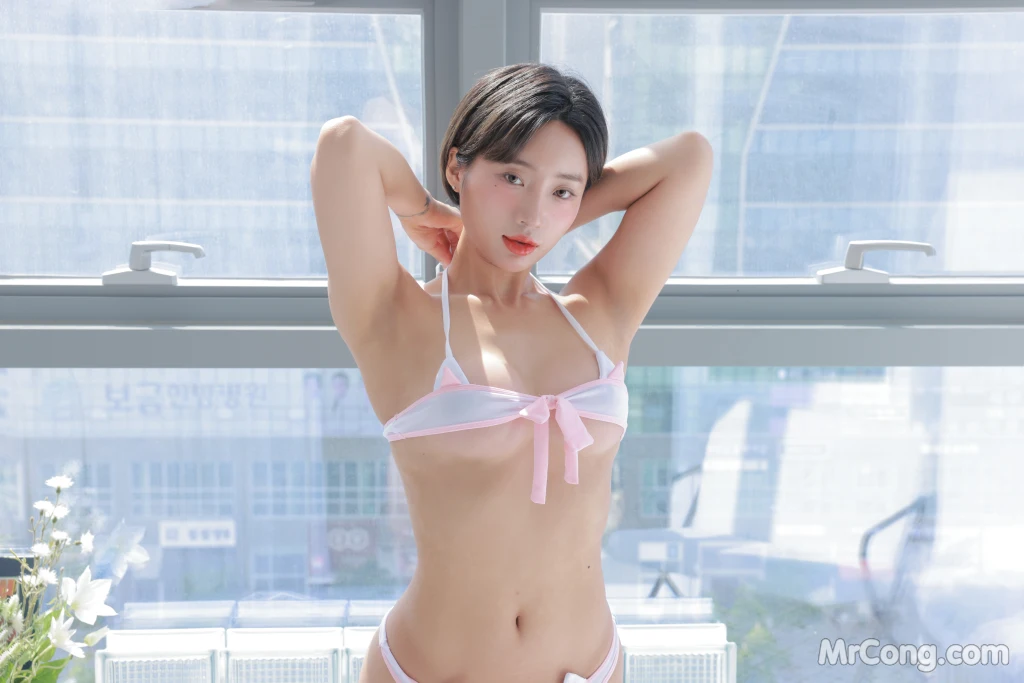 [SWEETBOX] Booty Queen: Vol.12 Summer Vacation in a Cool Room (165 photos + 3 videos) – Page 10