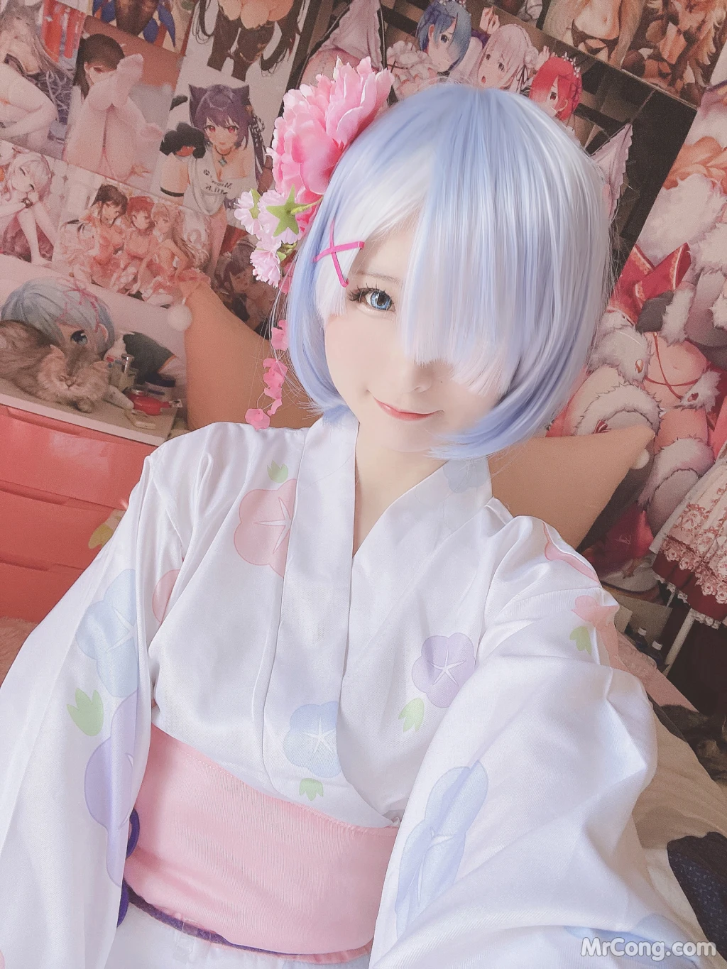 Coser@习呆呆: 雷姆和服1+2 (42 photos )