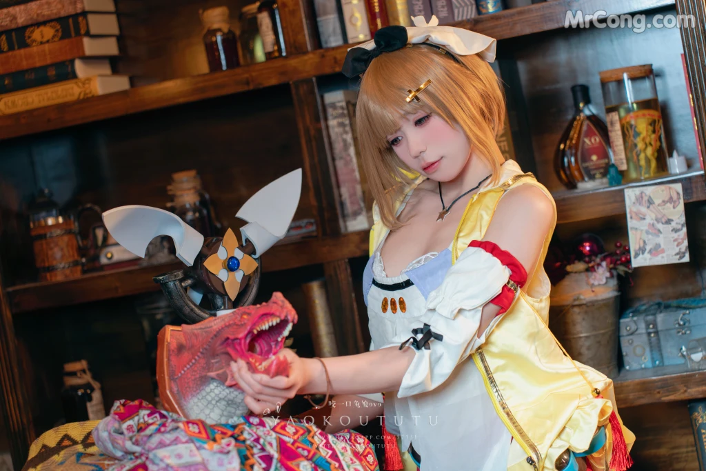 Coser@黏黏团子兔:『莱莎的秘密工坊』&和我交往吗 (53 photos + 1 video)插图3