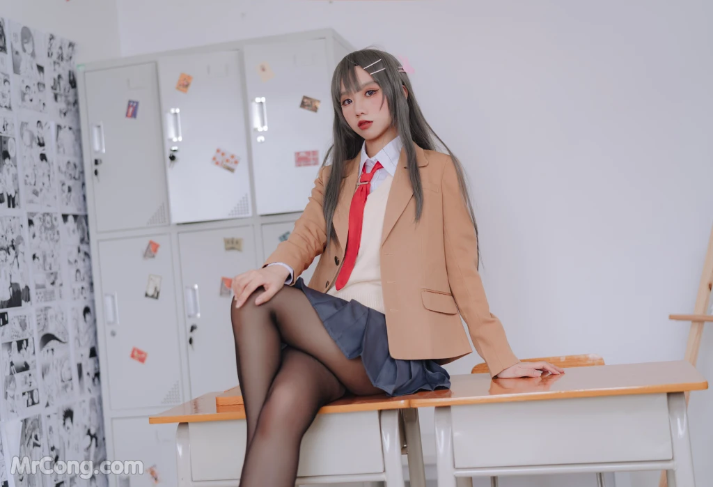 Coser@果咩酱w Vol.043: 麻衣校服 (30 photos) – Page 2