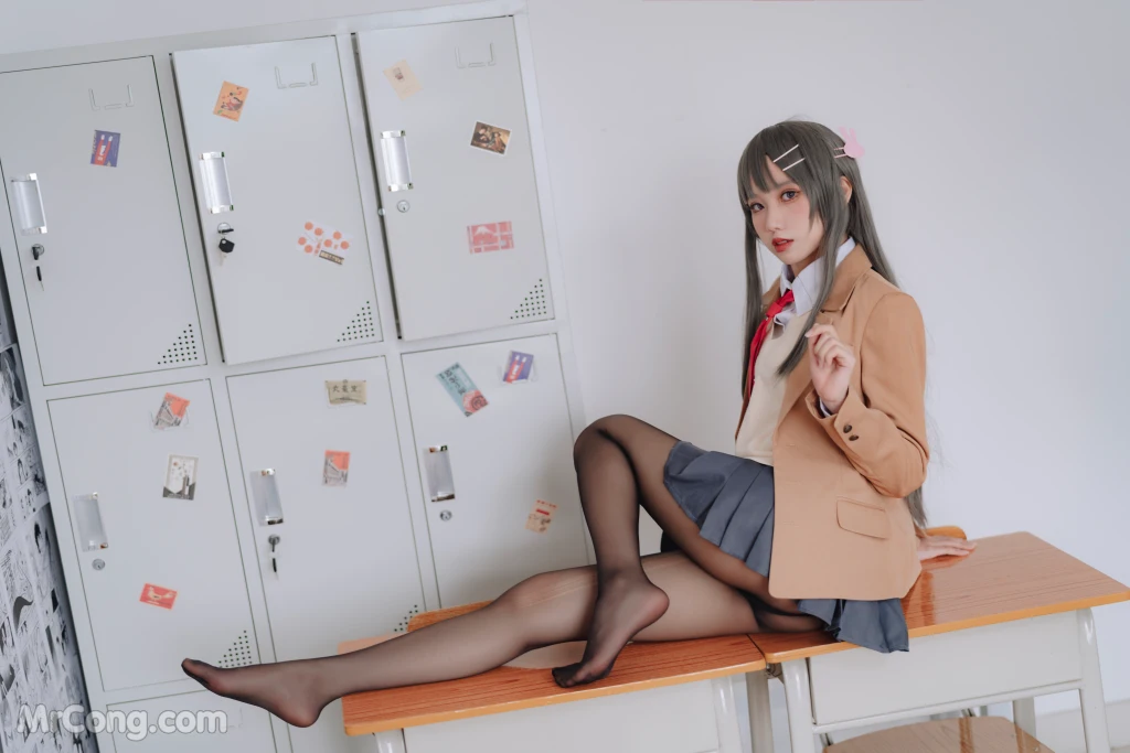 Coser@果咩酱w Vol.043: 麻衣校服 (30 photos) – Page 2