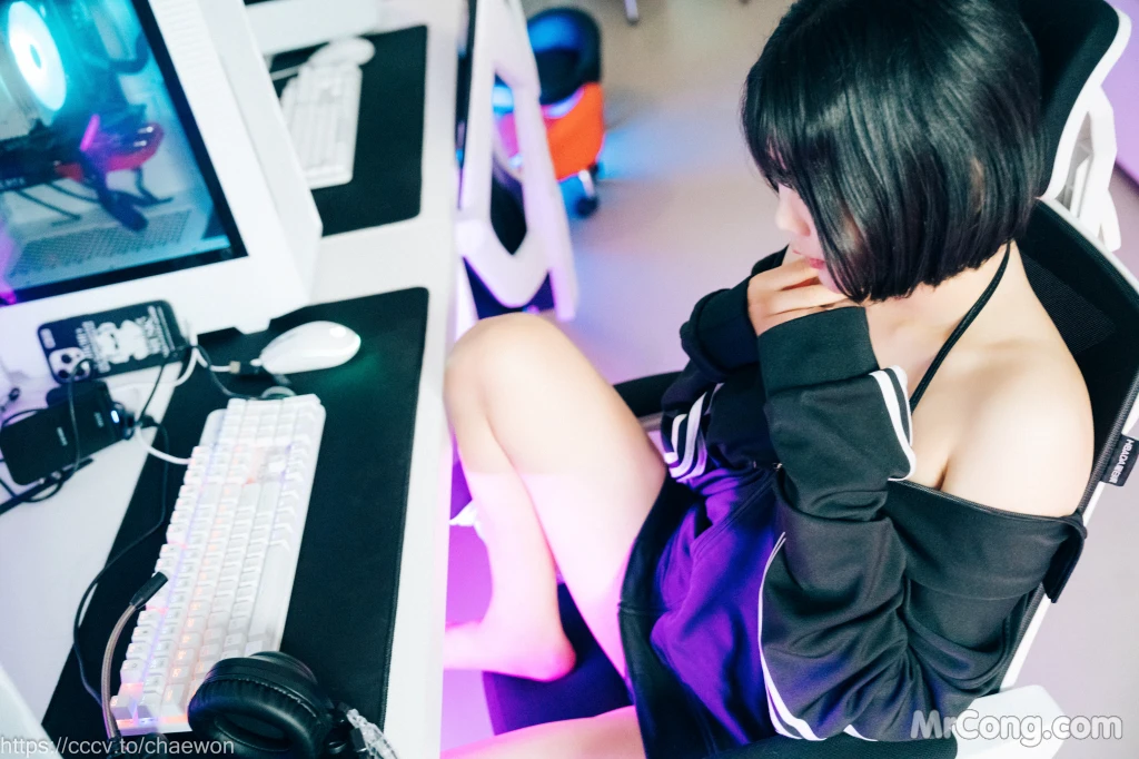 [Loozy] Zia (지아): PC Room With SP (99 photos)