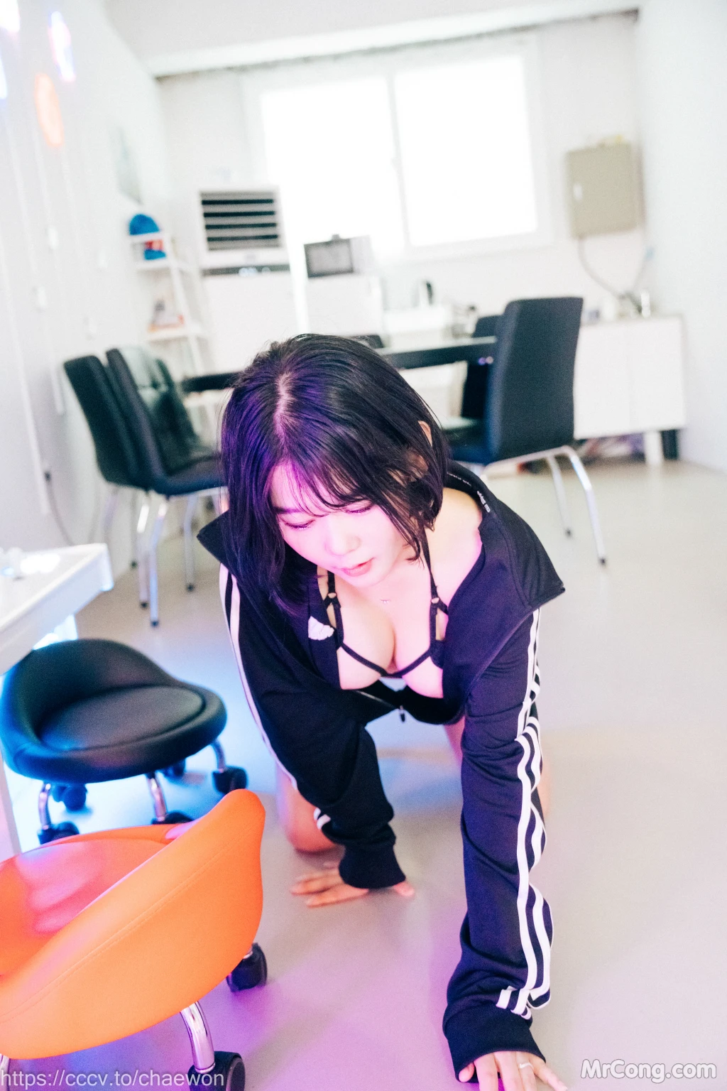 [Loozy] Zia (지아): PC Room With SP (99 photos)