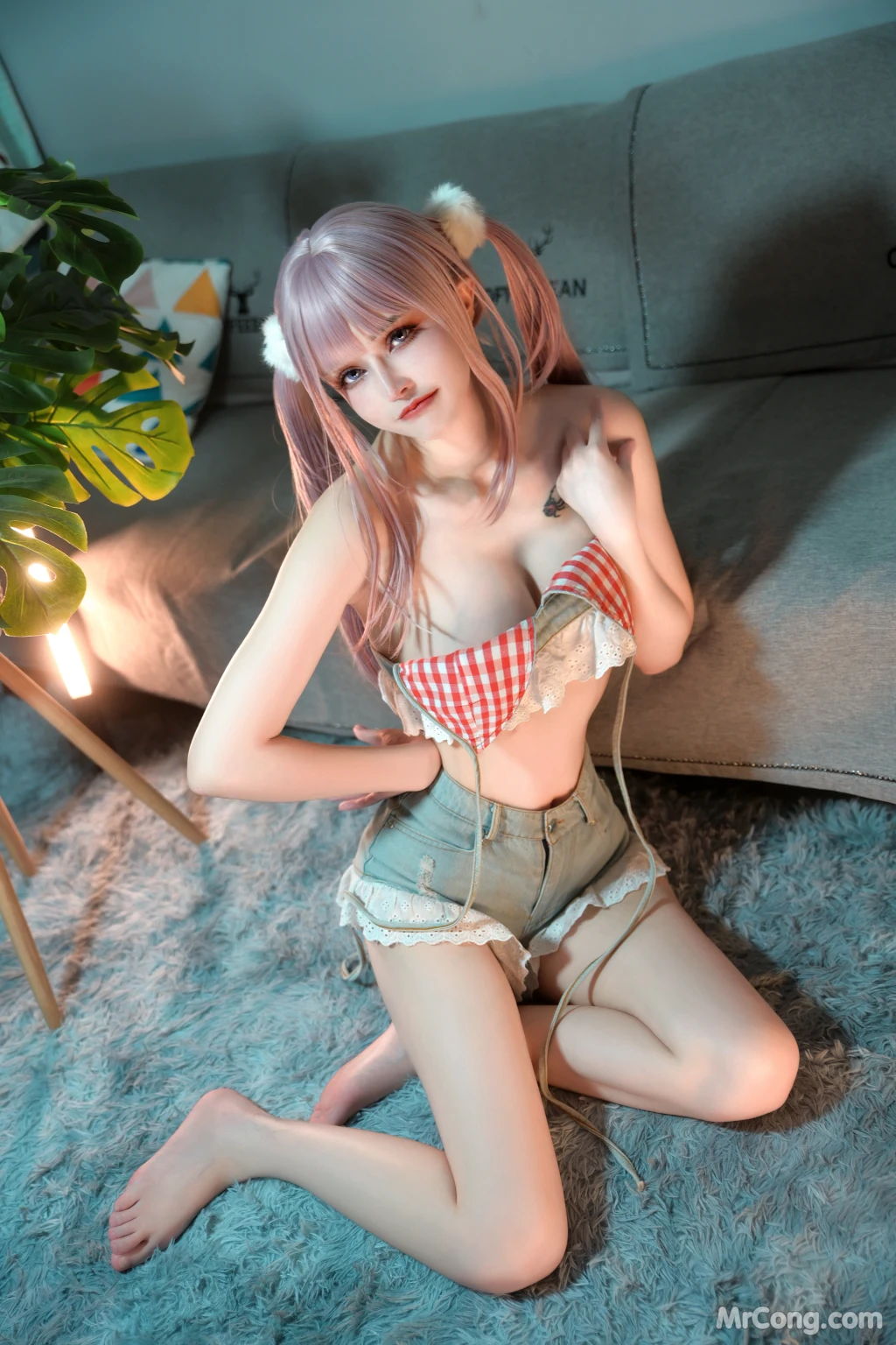 Coser@鹿八岁: 宅家日记 (70 photos)