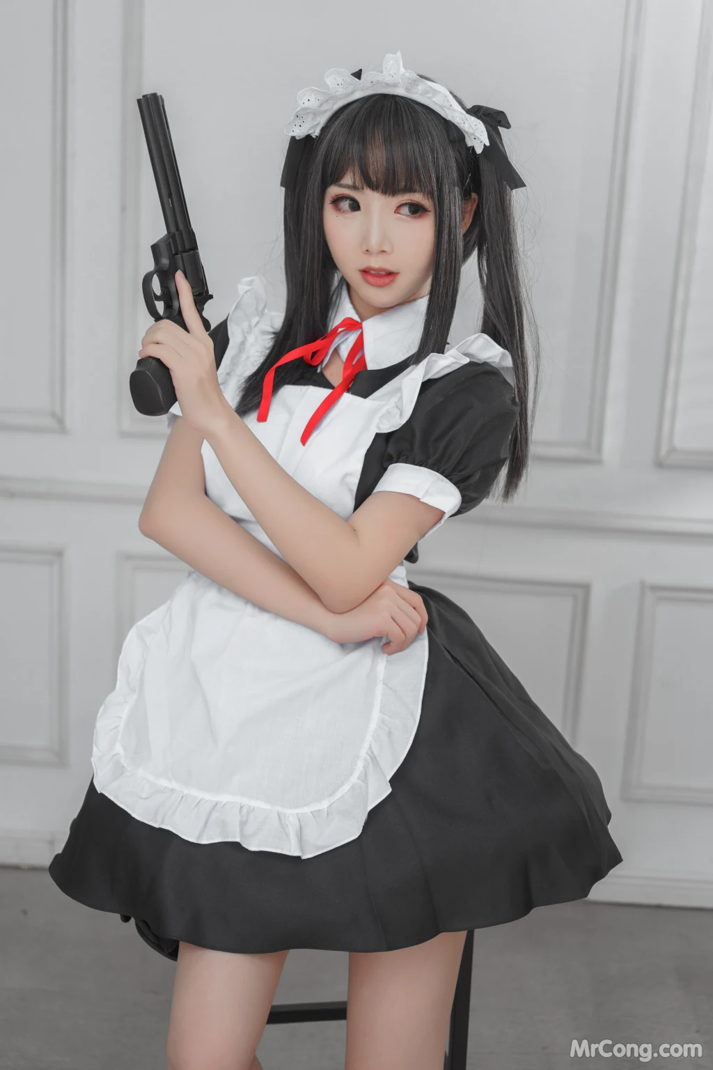 Coser@面饼仙儿 No.067: 左轮女仆 (15 photos)插图4