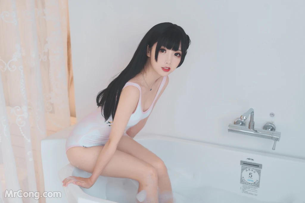 Coser@面饼仙儿 No.069: 浴缸泡泡 (41 photos) – Page 2