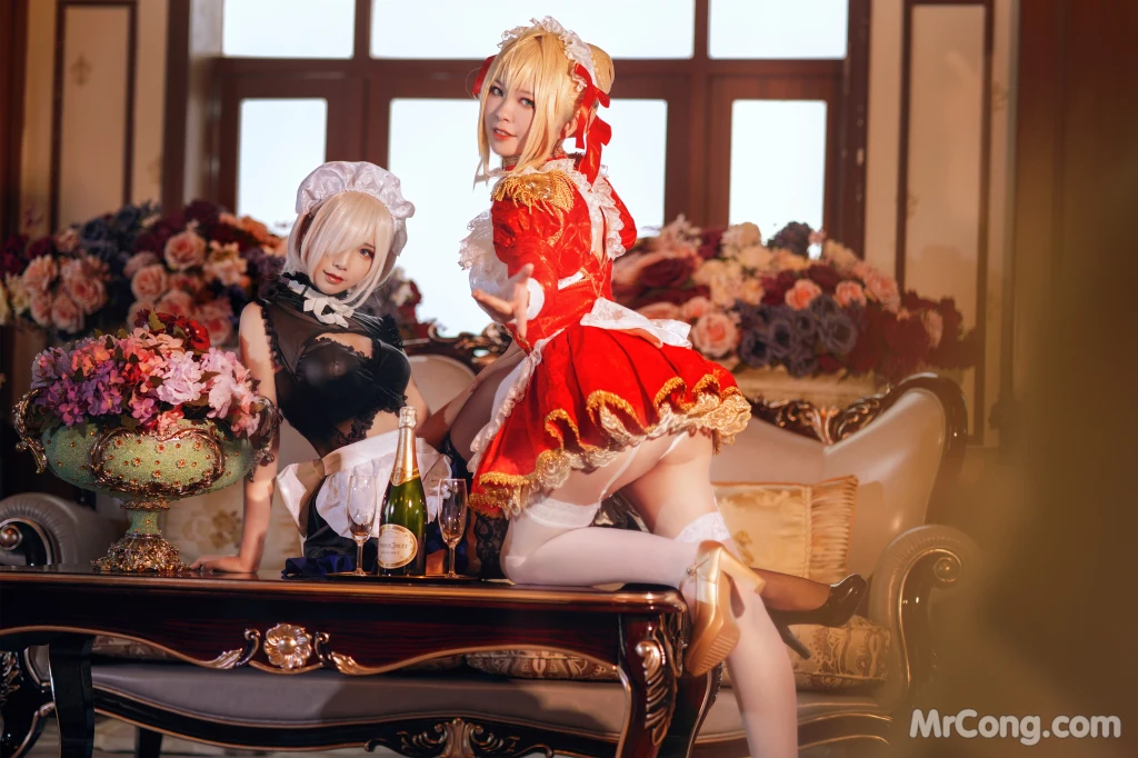 Coser@面饼仙儿 No.071: Claudius x Kyrielight Maid - 半半子X面饼仙儿 (22 photos)插图