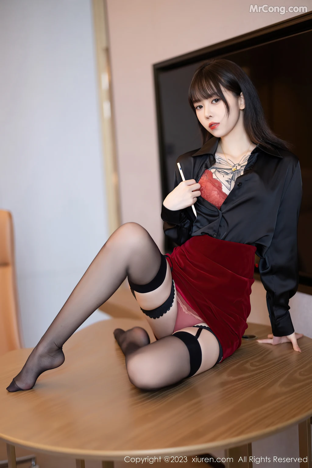 XiaoYu Vol.1063: 奶瓶 (82 photos)