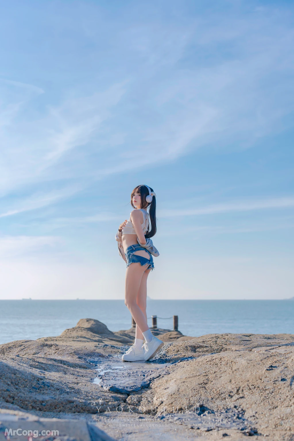 Coser@黏黏团子兔: 八月订阅『海音旋律』& Mr.Chu (70 photos + 1 video)插图