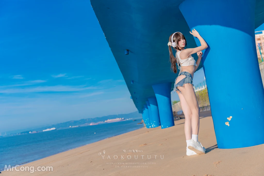 Coser@黏黏团子兔: 八月订阅『海音旋律』& Mr.Chu (70 photos + 1 video)插图4