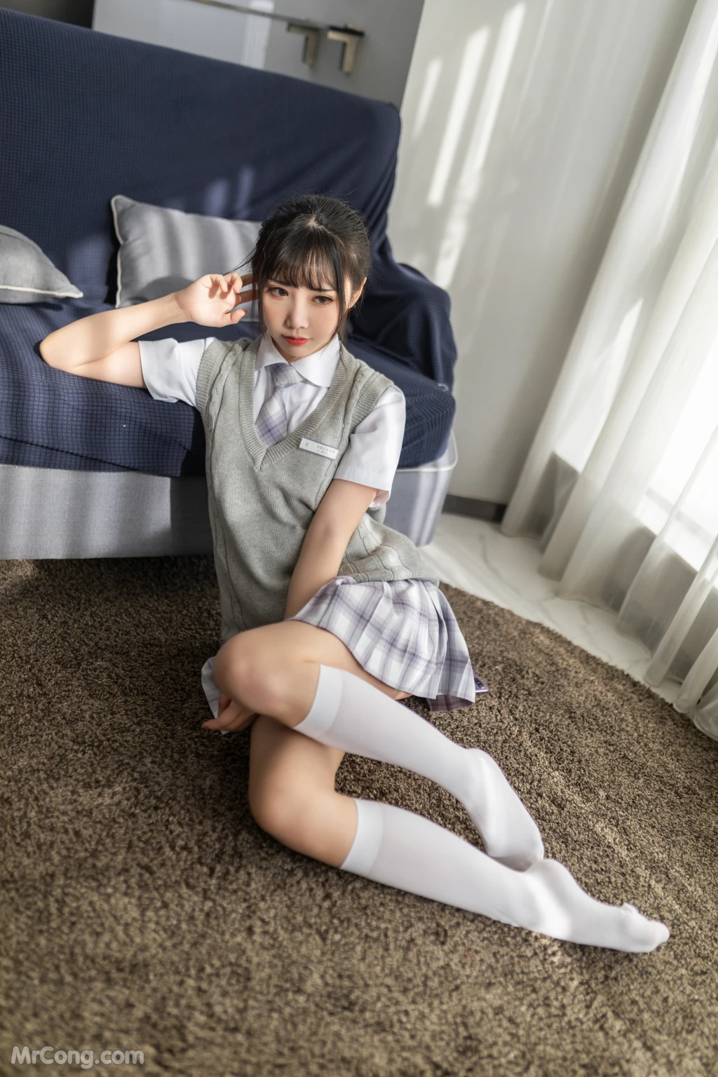 Coser@面饼仙儿 No.074: 智服少女 (40 photos)插图