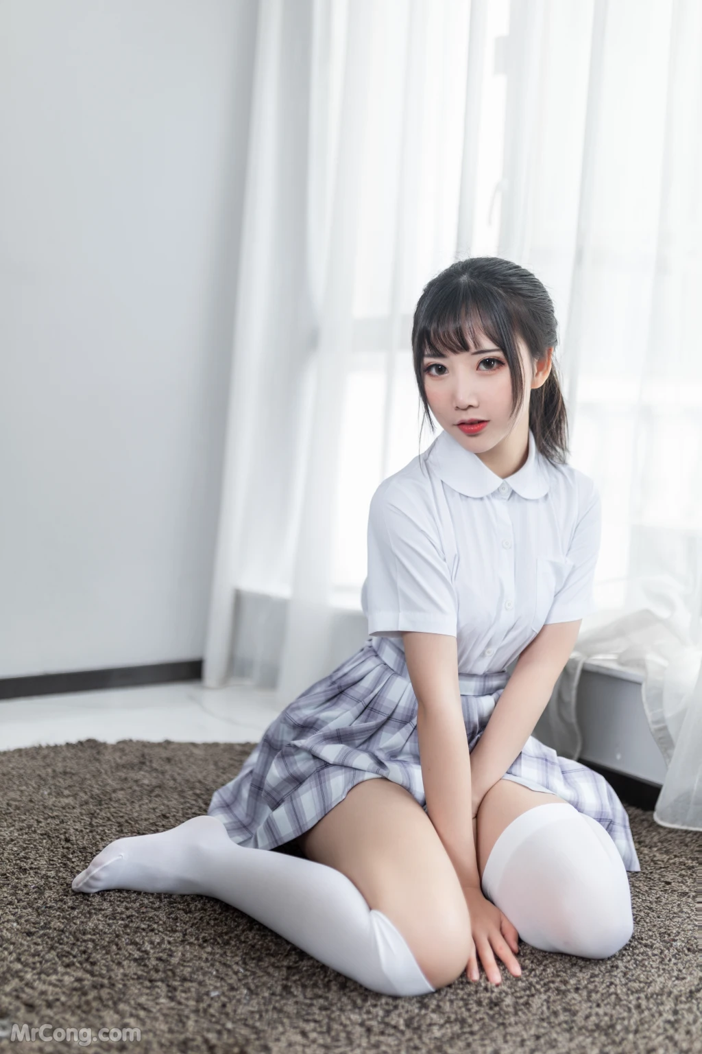 Coser@面饼仙儿 No.074: 制服少女 (40 photos) – Page 4