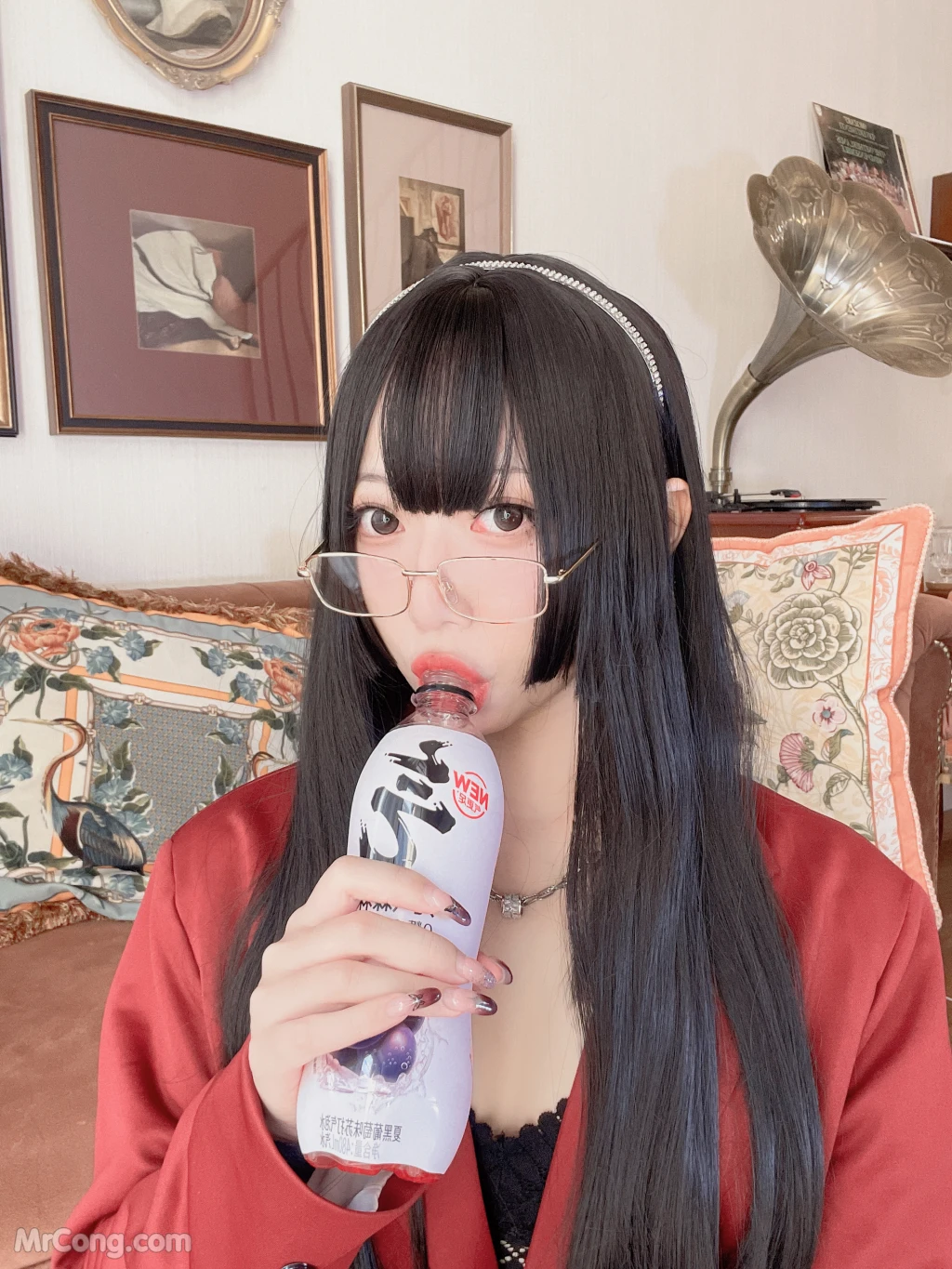 Coser@Money冷冷 No.035: 红西装 (79 photos) – Page 8