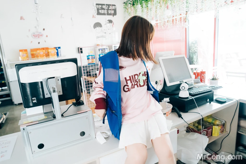 [Loozy] Yeri: Pocket Girl Alba (146 photos + 7 videos) – Page 2