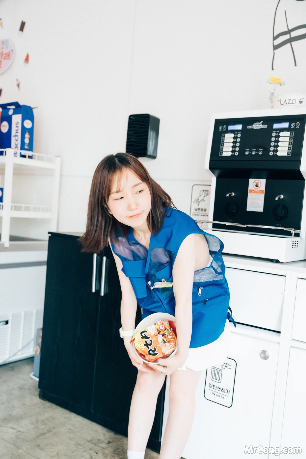 [Loozy] Yeri: Pocket Girl Alba (146 photos + 7 videos) – Page 6