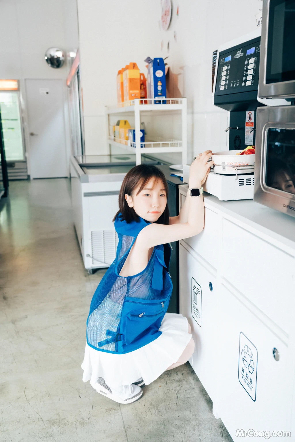 [Loozy] Yeri: Pocket Girl Alba (146 photos + 7 videos) – Page 6