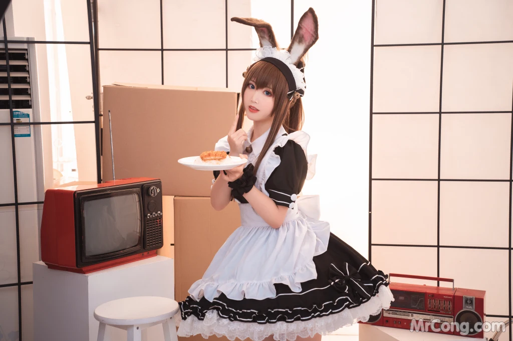 Coser@面饼仙儿 No.078: 阿米驴女仆 (23 photos)插图5