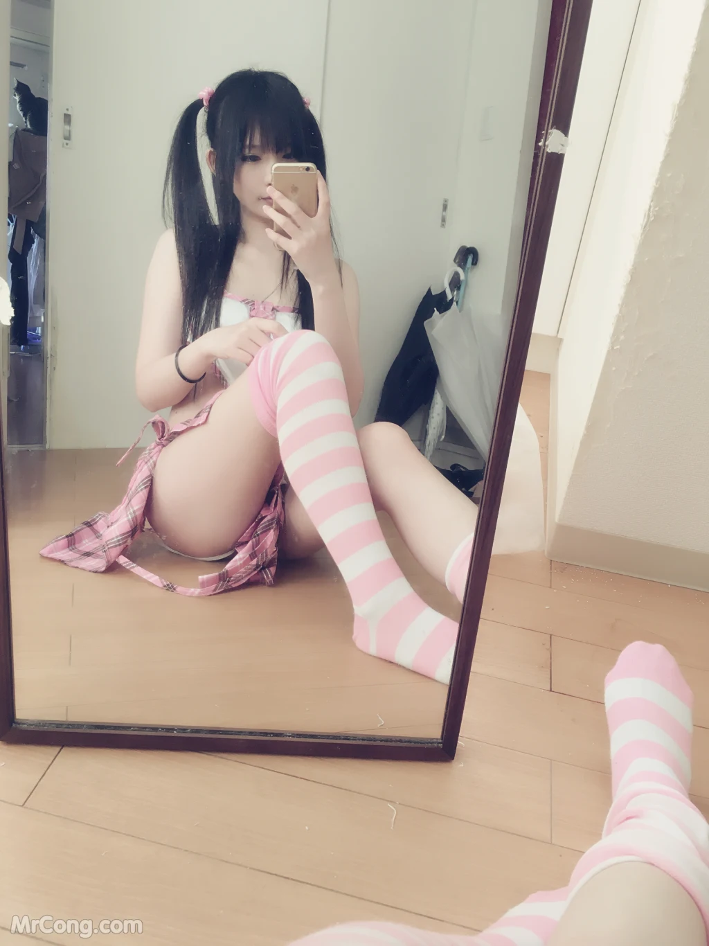 Coser@习呆呆: 粉红色制服 (30 photos + 2 videos) – Page 3