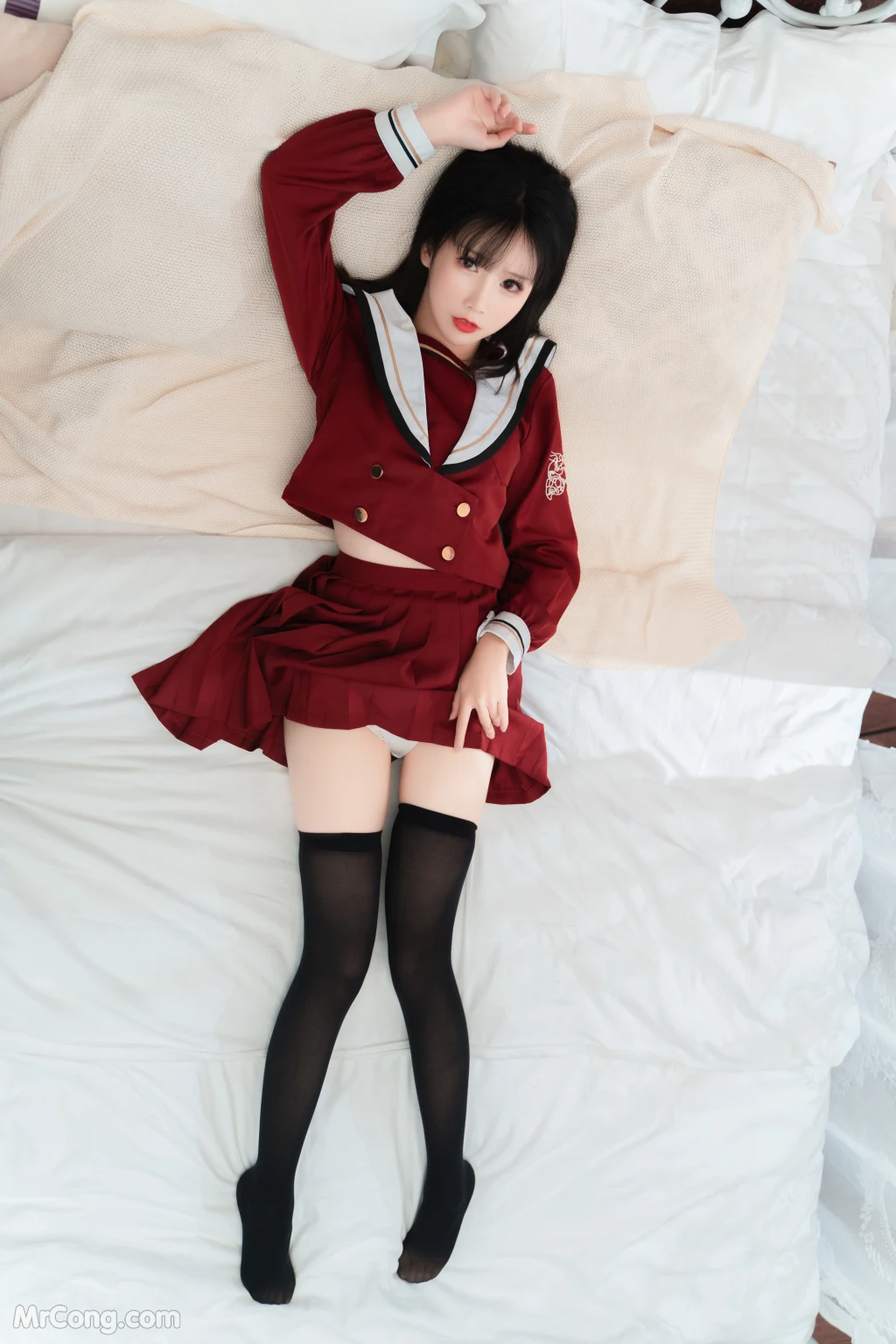 Coser@面饼仙儿 No.082: 红色JK (16 photos)插图3