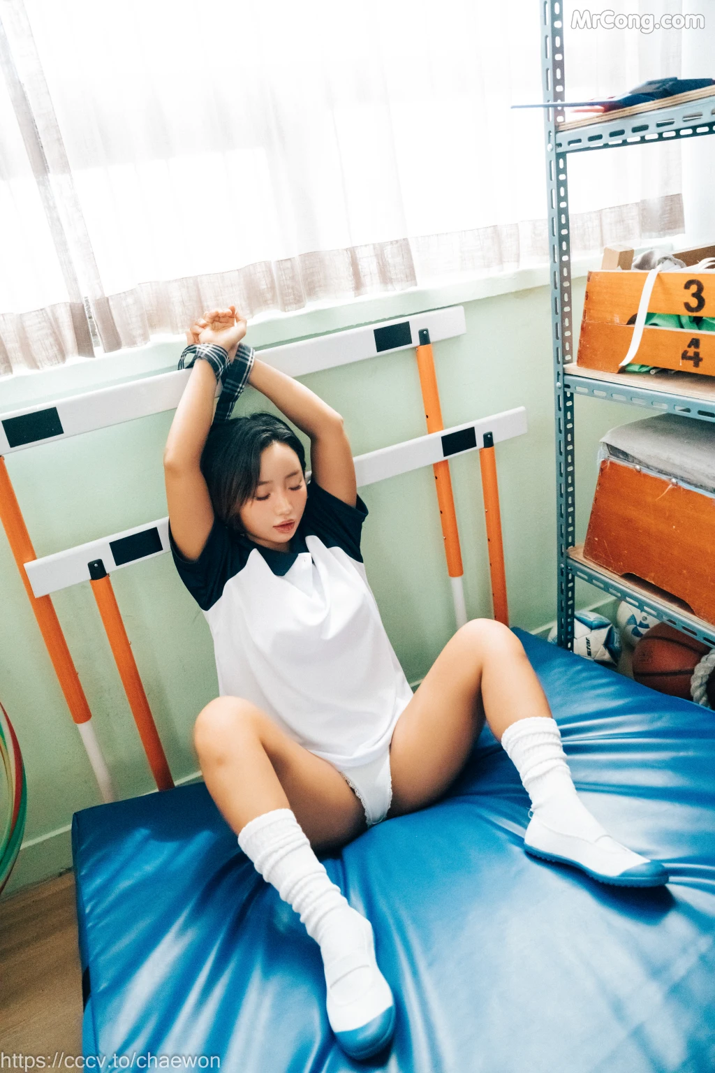 [Loozy] Booty Queen: Gal in a School Warehouse (196 photos + 5 videos) – Page 13