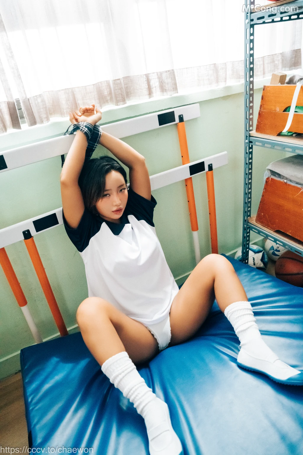 [Loozy] Booty Queen: Gal in a School Warehouse (196 photos + 5 videos) – Page 13