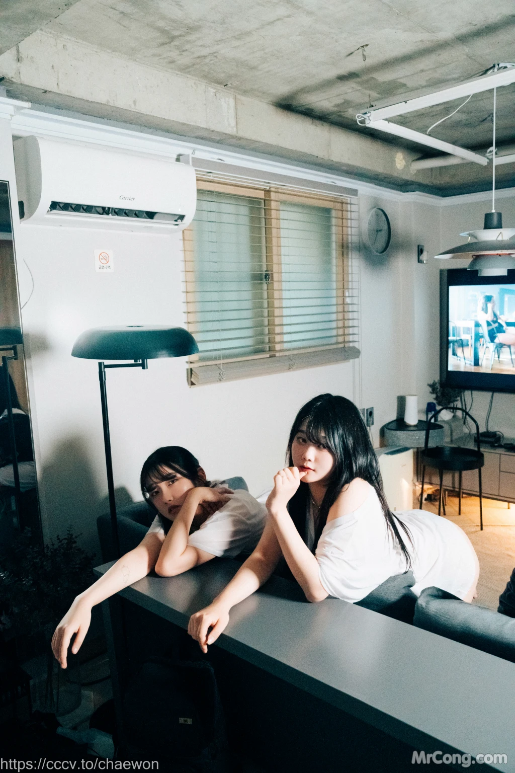 [Loozy] Zia (지아) x Sonson (손손): Yuri, girl’s love (160 photos + 11 videos) – Page 12