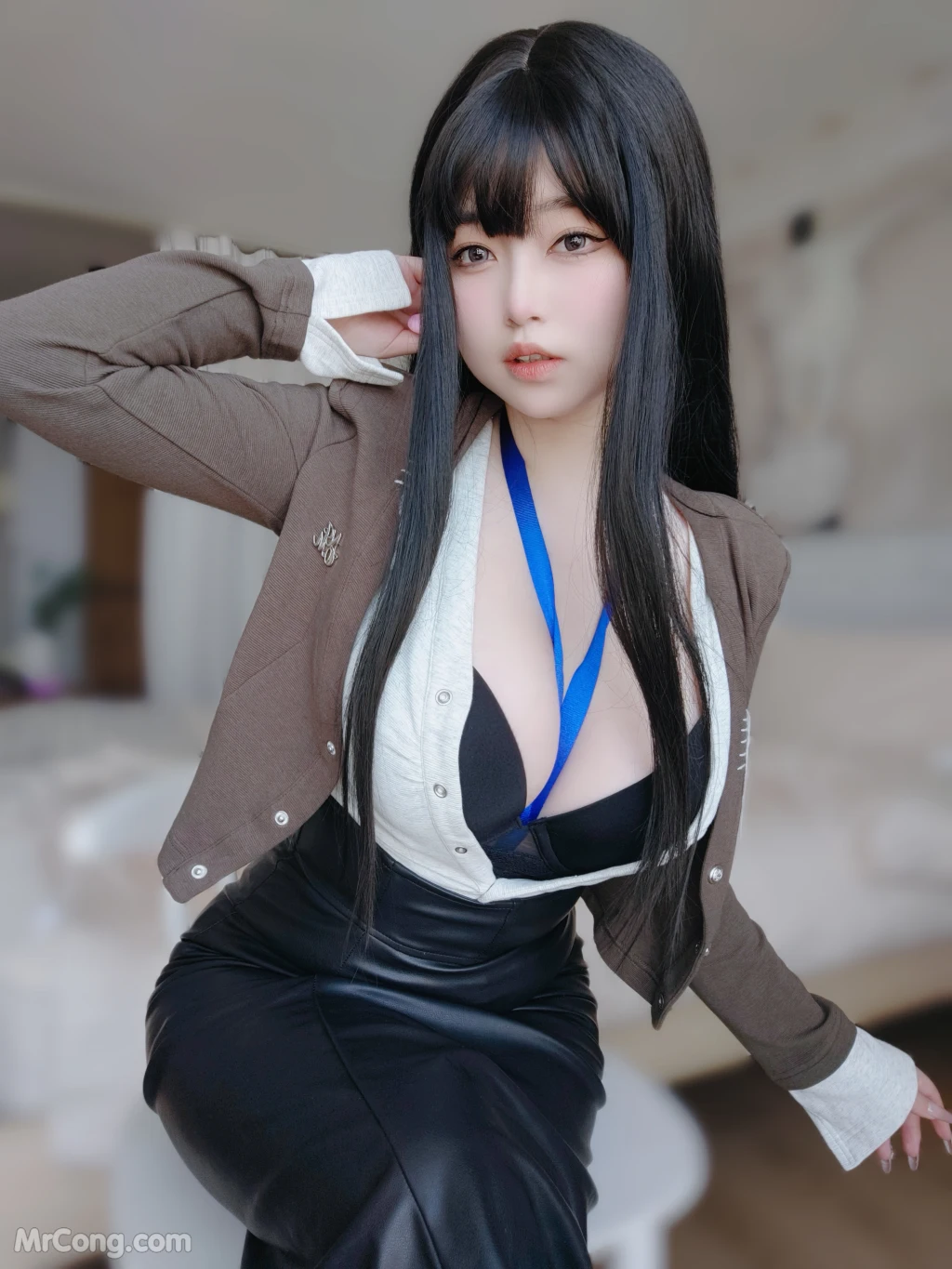 Coser@女主K: 上司的秘密 (109 photos )