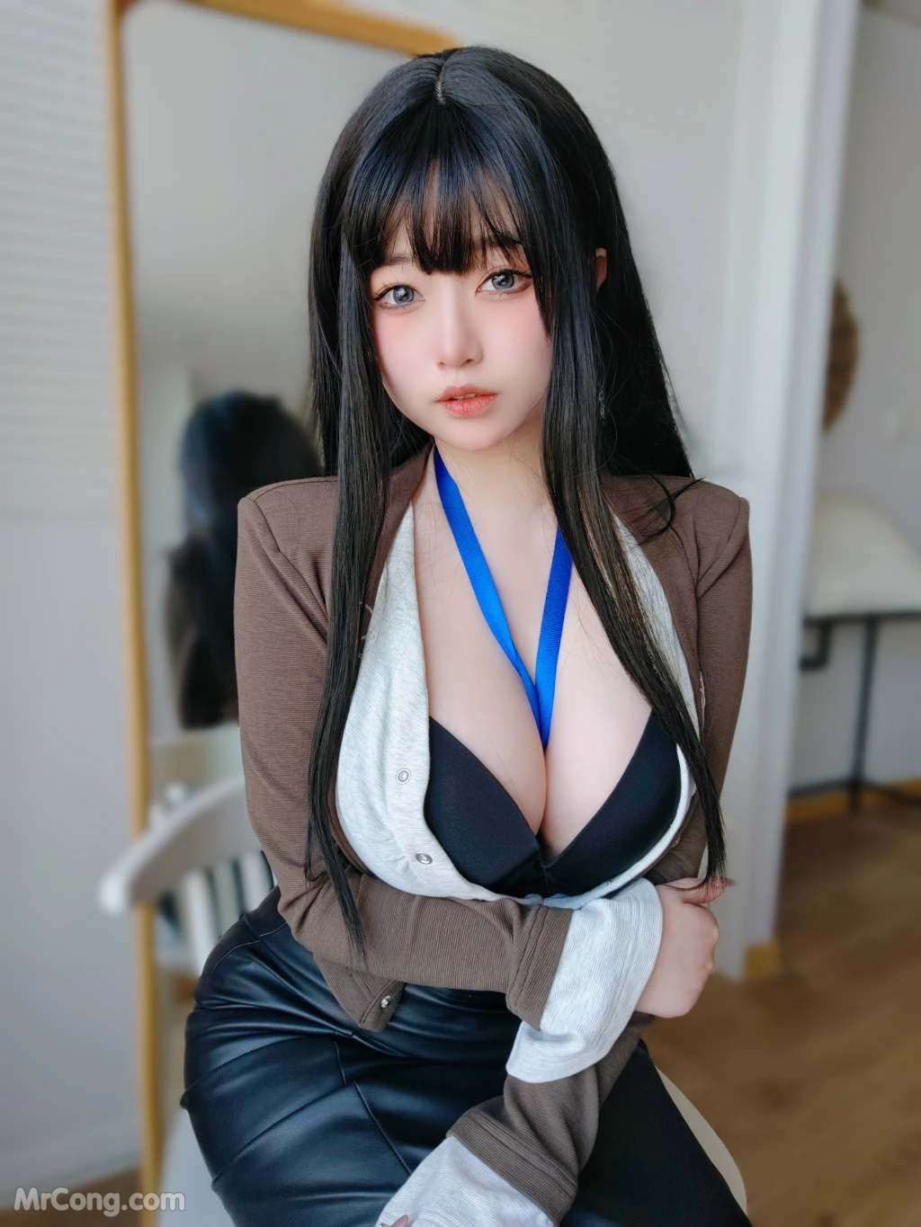 Coser@女主K: 上司的秘密 (109 photos )
