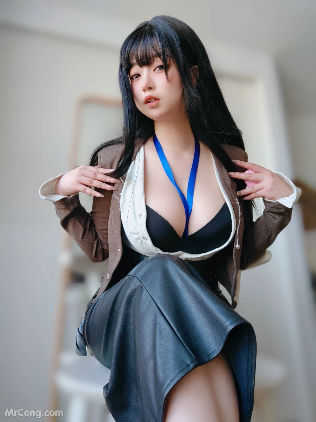 Coser@女主K: 上司的秘密 (109 photos )