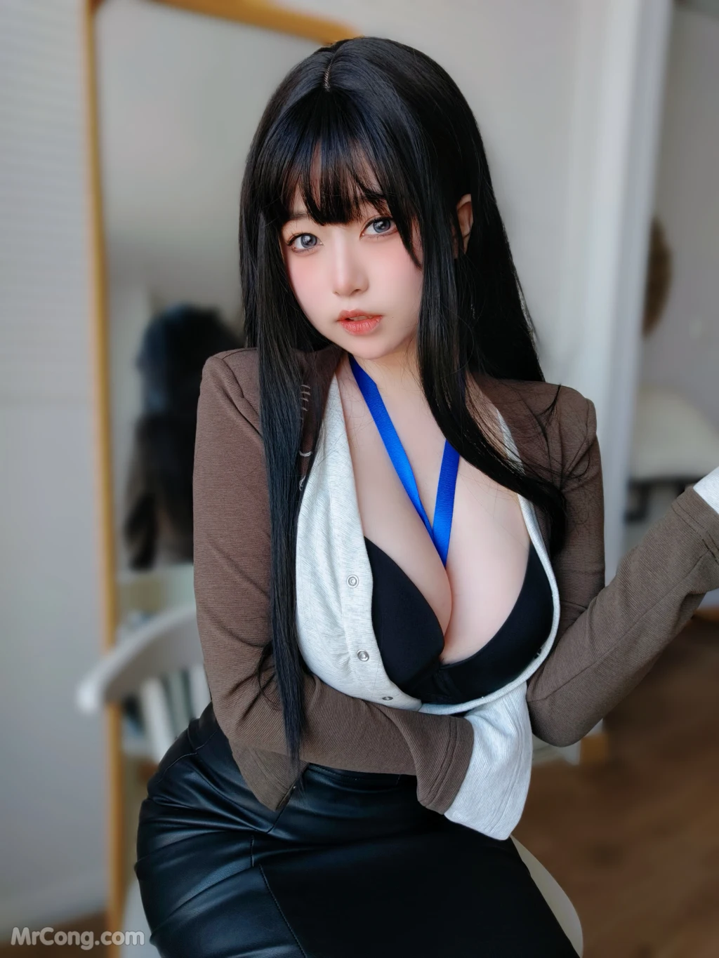 Coser@女主K: 上司的秘密 (109 photos )