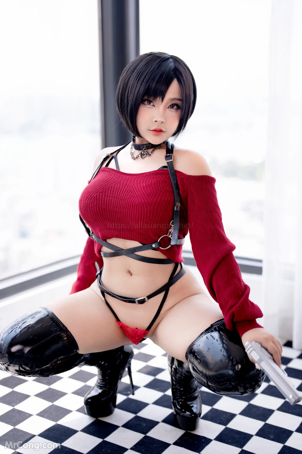 Coser@Sayo Momo: Ada Wong RE4 in Secret Mission (45 photos)