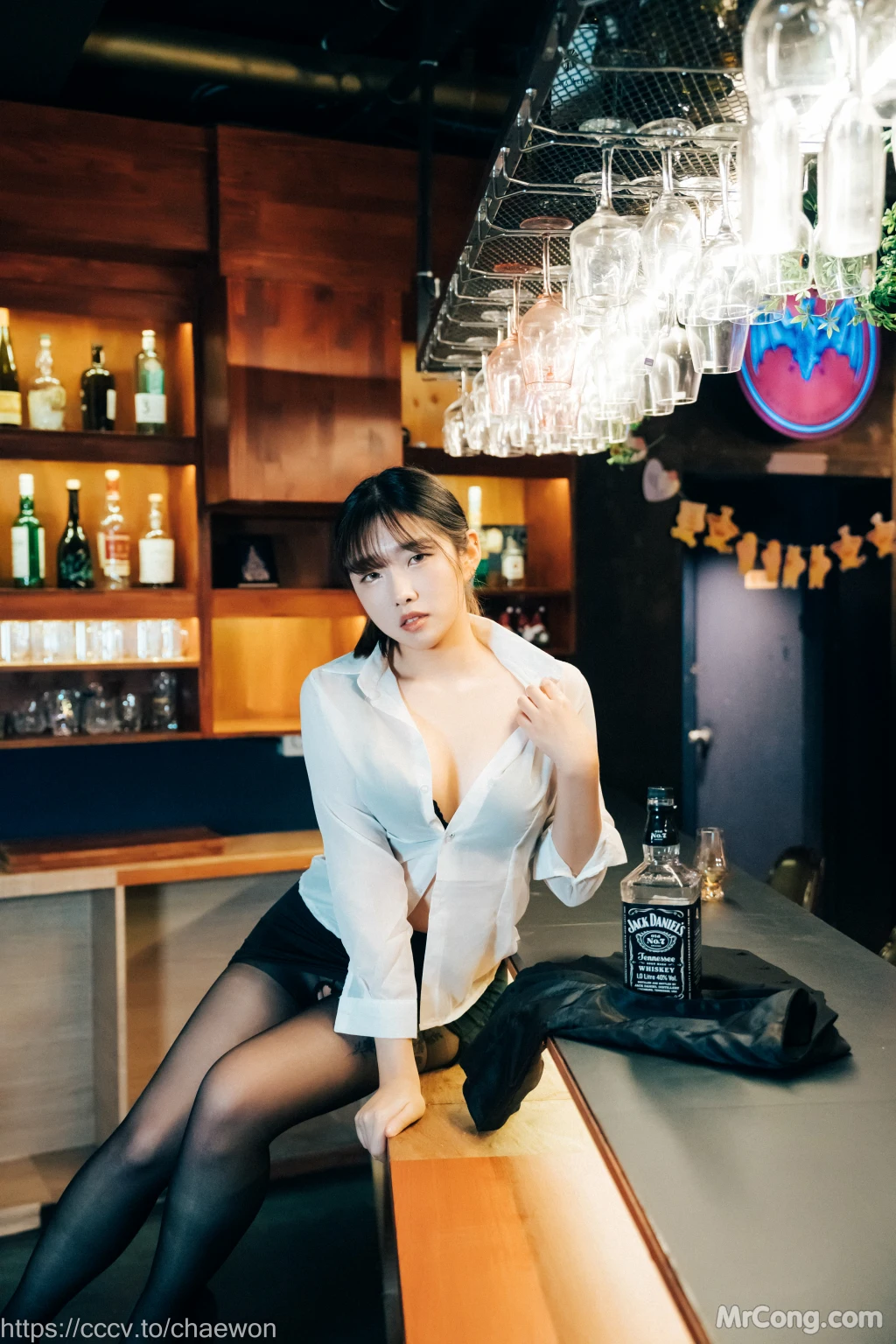 [Loozy] SonSon (손손): S Bar (107 photos + 4 videos) – Page 3