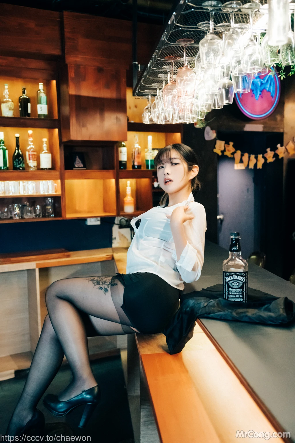 [Loozy] SonSon (손손): S Bar (107 photos + 4 videos) – Page 3