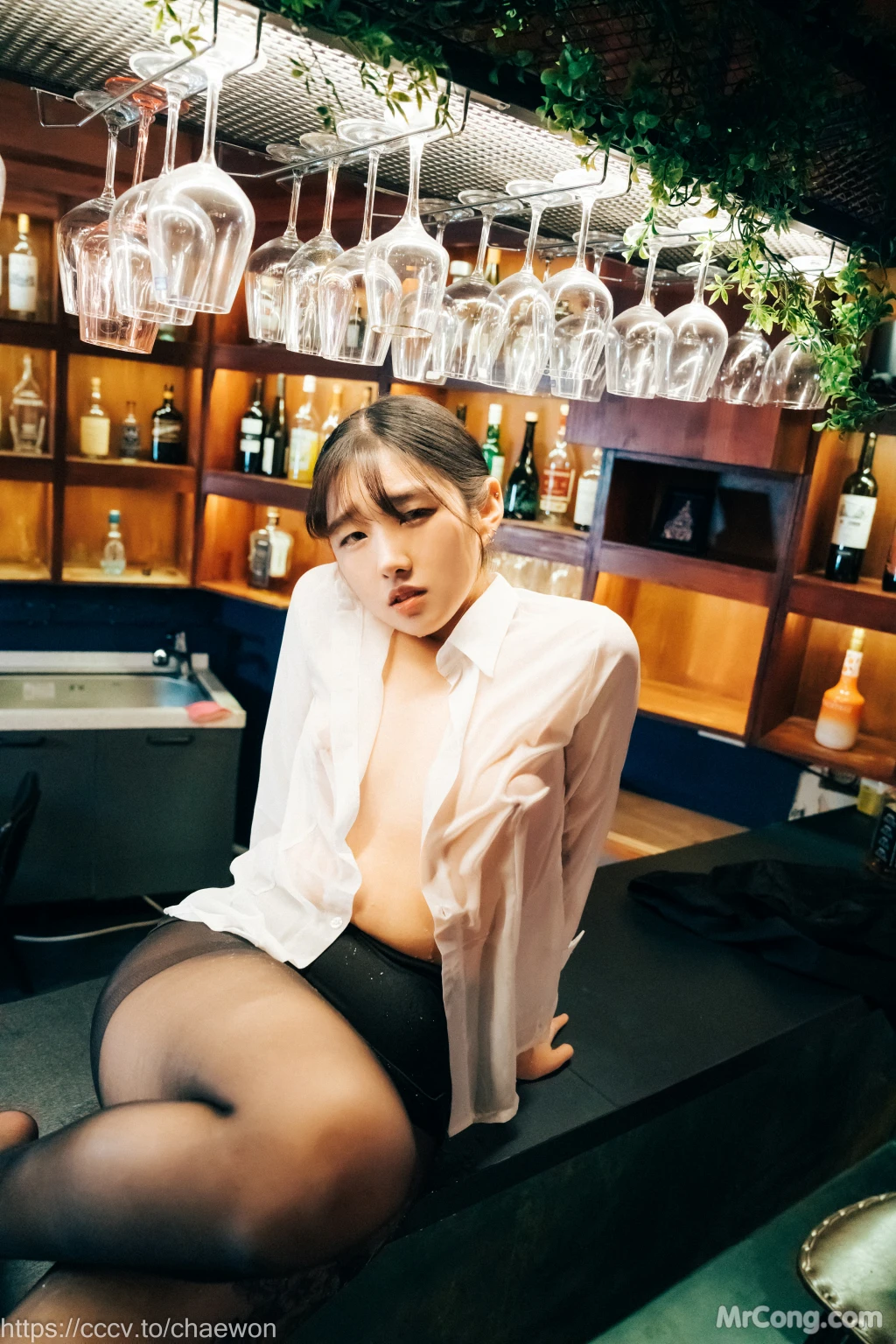 [Loozy] SonSon (손손): S Bar (107 photos + 4 videos) – Page 4