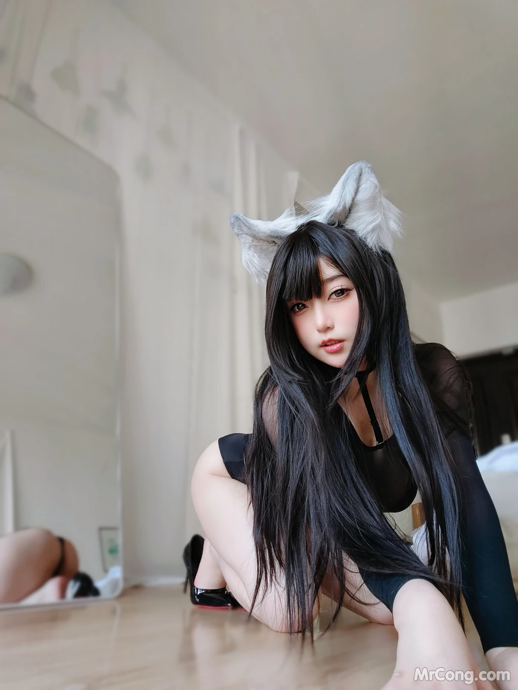 Coser@女主K: 性感的黑猫 (80 photos)