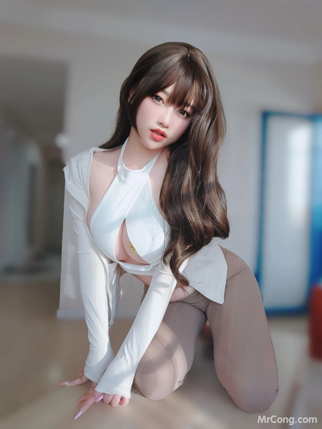 Coser@女主K: 瑜伽服 (102 photos)