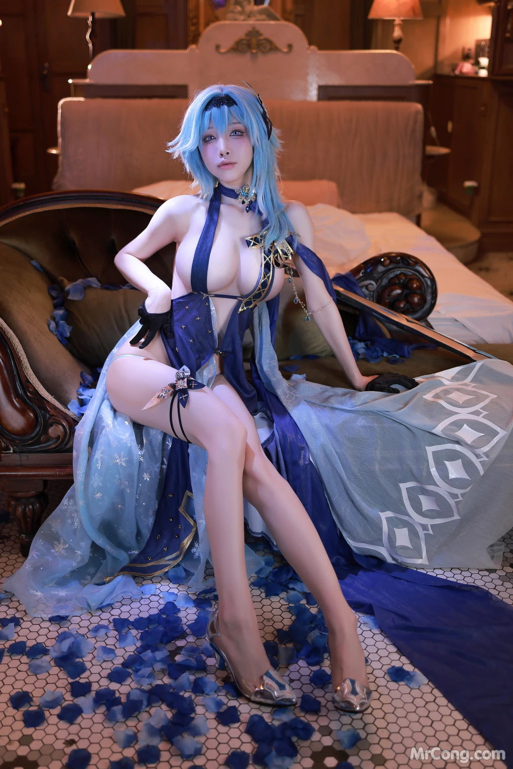 Coser@水淼Aqua Vol.160: 原神优菈 (162 photos)