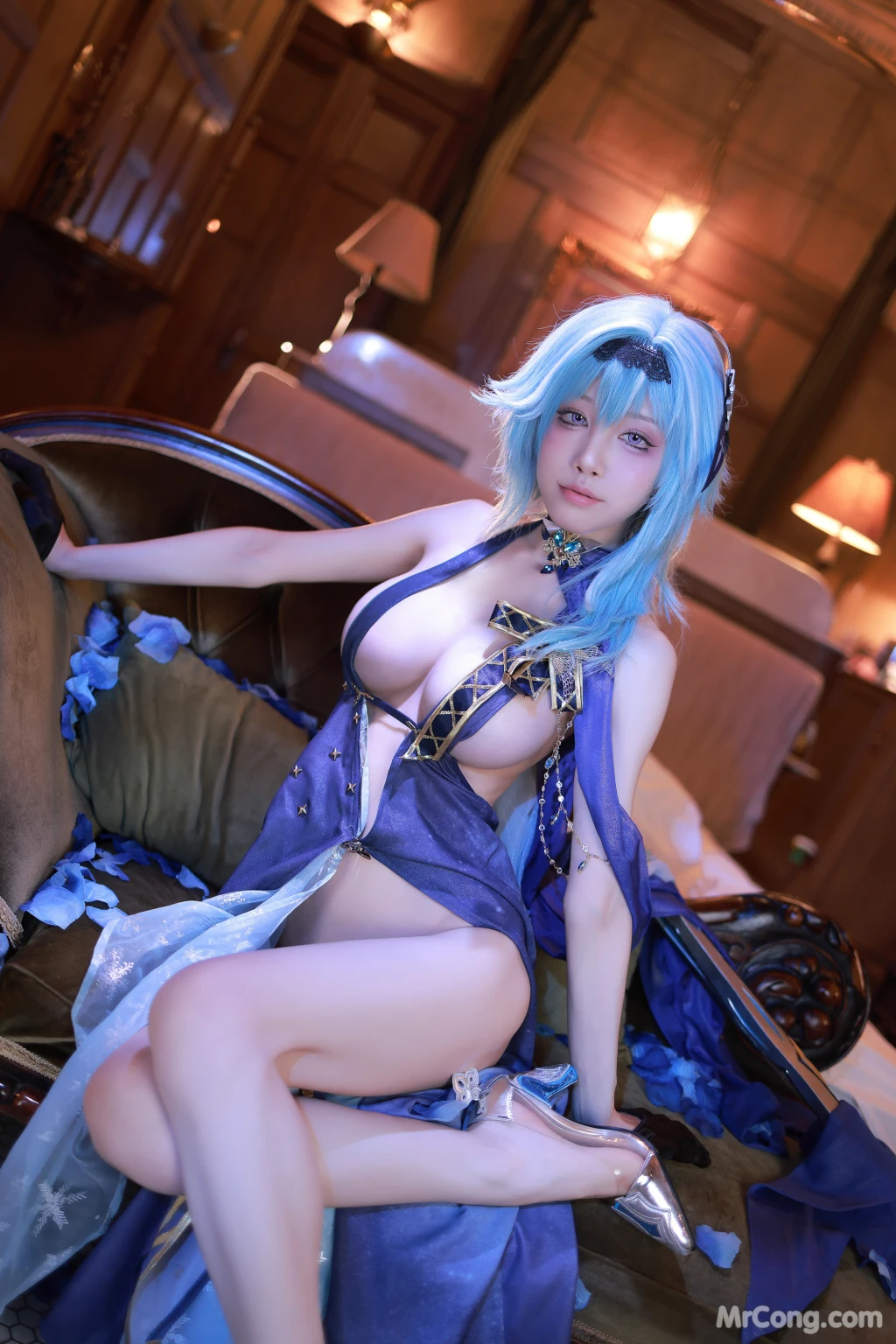 Coser@水淼Aqua Vol.160: 原神优菈 (162 photos)