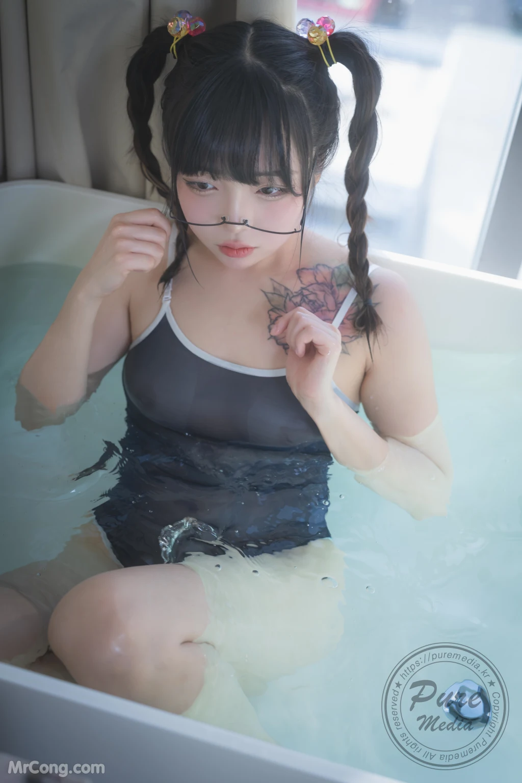 Pure Media Vol.262: Jelly (젤리) – Is Watching Ero Animation (152 photos) – Page 5